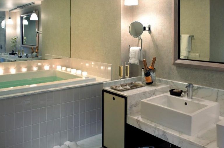 Hoteles románticos con jacuzzi en la habitación en Dallas y Forth Worth