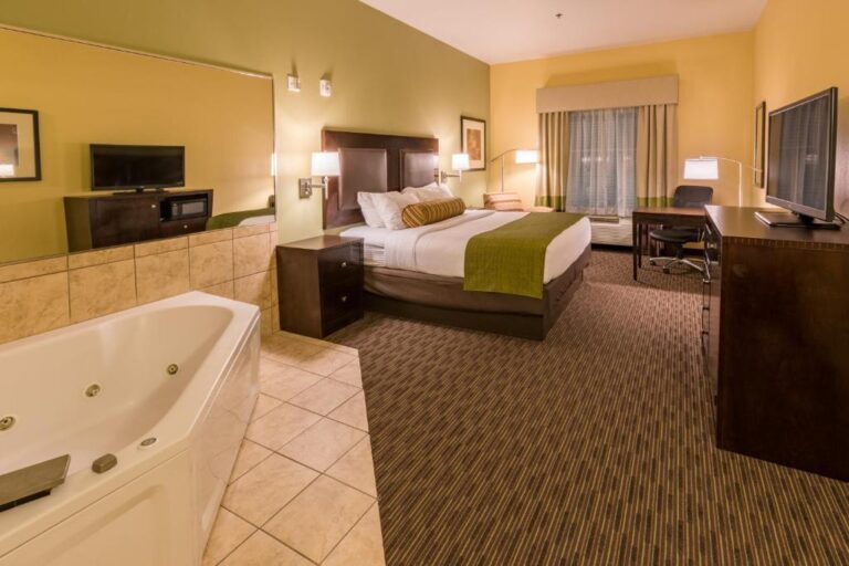 Hoteles románticos con jacuzzi en la habitación en Dallas y Forth Worth