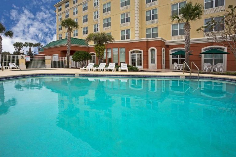 Hoteles románticos con jacuzzi en la habitación en Orlando